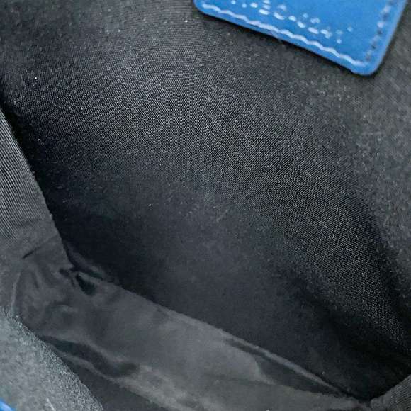 Christian Dior World Tour Messenger Pouch Shoulder Bag - Picture 9 of 15